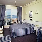 Miramar Hotel 3*